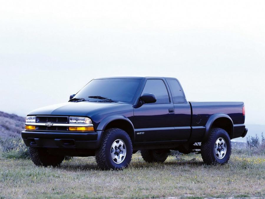  Chevrolet S-10 ZR2 Extended Cab 1998 года  (фото 1 из 15)